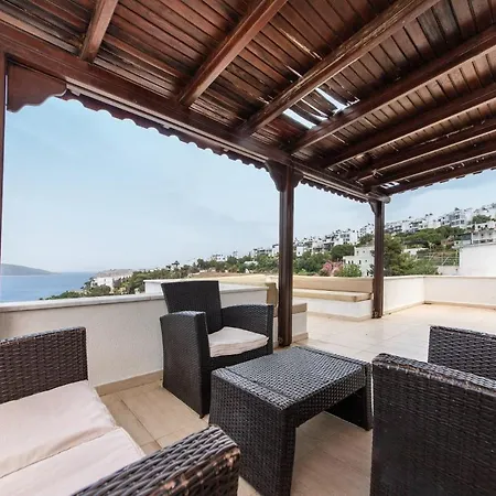 Sea View Duplex Private In Bodrum Gundogan Hotel